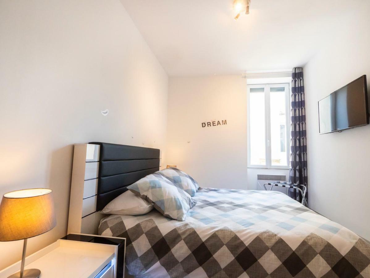 *Dolce Nimes - T2 Standing - Clim * Apartment Bagian luar foto